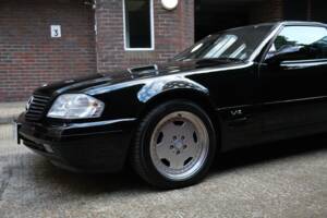 Image 8/100 of Mercedes-Benz SL 600 (1998)