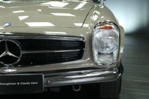 Image 45/50 de Mercedes-Benz 280 SL (1970)