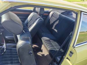 Image 33/54 of Audi 100 Coupe S (1971)
