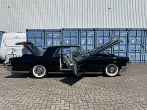 Image 6/8 of Lincoln Continental Mark II (1957)