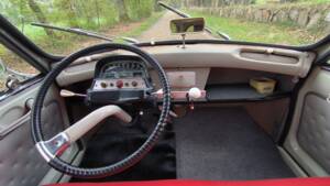 Bild 12/57 von Citroën Ami 6 Berline (1961)