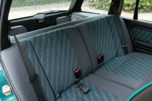 Bild 15/50 von BMW 316i Touring (1993)