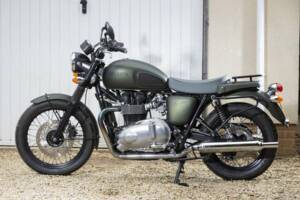 Imagen 2/38 de Triumph Bonneville T100 McQueen (2012)