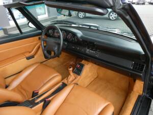 Image 12/29 of Porsche 911 Carrera (1995)