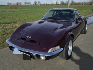 Bild 1/8 von Opel GT 1900 (1973)
