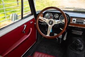 Image 33/50 de Alfa Romeo Giulia Nuova Super 1600 (1968)