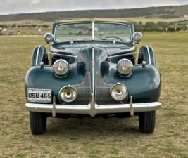 Image 4/50 of Buick Special Serie 40 (1939)