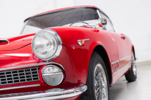 Bild 33/40 von Alfa Romeo 2000 Spider (1961)