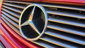 Image 85/100 of Mercedes-Benz 300 SL-24 (1991)