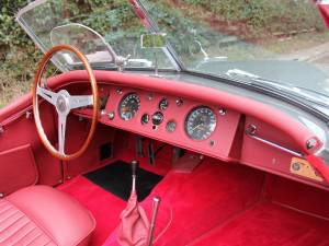 Afbeelding 10/14 van Jaguar XK 120 OTS (1952)