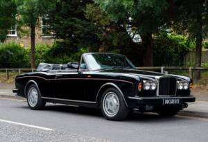 Image 2/28 of Bentley Continental (1988)