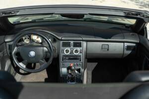 Afbeelding 48/50 van Mercedes-Benz SLK 200 (1997)