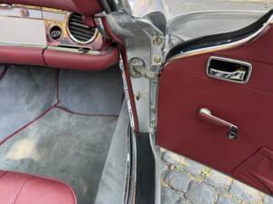 Bild 55/97 von Mercedes-Benz 280 SL (1969)