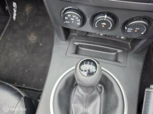 Immagine 23/31 di Mazda MX-5 1.8 (2006)