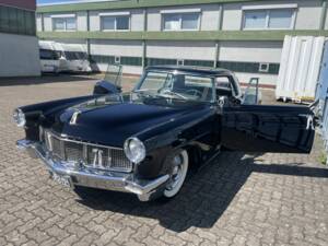 Image 4/8 of Lincoln Continental Mark II (1957)
