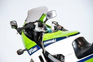 Image 14/36 of Kawasaki GPZ 600 R (1985)