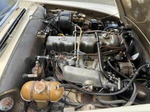 Image 30/49 de Mercedes-Benz 280 SL (1971)