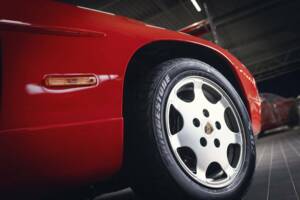 Image 5/15 of Porsche 928 GT (1989)