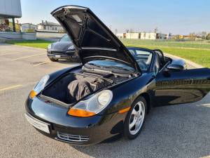 Image 4/18 of Porsche Boxster (2000)