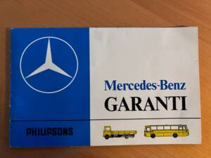 Image 59/61 of Mercedes-Benz 280 CE (1974)