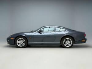 Immagine 5/21 di Jaguar XK8 4.2 (2004)