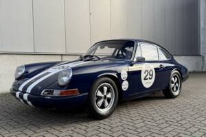 Image 18/50 of Porsche 911 2.0 L (1966)