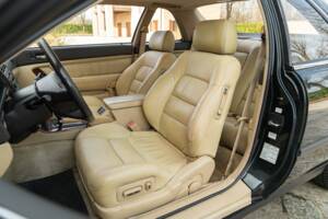 Bild 24/50 von Honda Legend (1992)