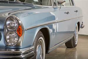 Afbeelding 5/36 van Mercedes-Benz 300 SEL 6.3 (1970)