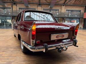 Image 13/36 of Peugeot 404 (1972)