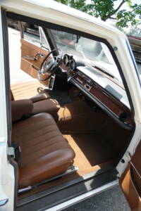 Imagen 6/58 de Mercedes-Benz 280 SE (1970)