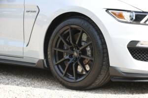 Image 25/50 of Ford Mustang Shelby GT 350 (2017)