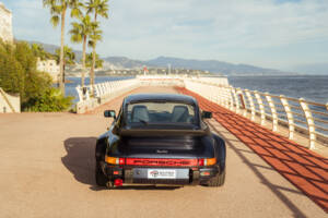 Image 2/65 de Porsche 911 Turbo 3.3 (1986)