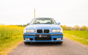 Image 19/72 of BMW M3 (1998)