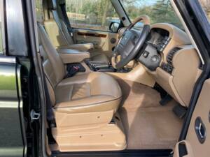 Imagen 8/50 de Land Rover Discovery 4.0 HSE (1998)