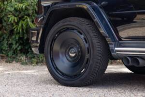 Image 18/50 of Mercedes-Benz G 63 AMG (LWB) (2020)