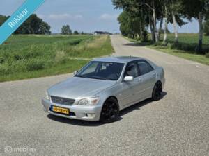 Afbeelding 2/33 van Lexus IS 200 (2001)
