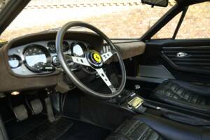 Image 3/50 of Ferrari 365 GTB/4 Daytona (1973)