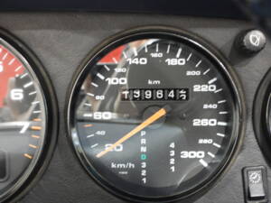 Image 20/51 of Porsche 911 Carrera (1994)