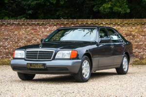 Bild 15/50 von Mercedes-Benz 400 SE (1991)