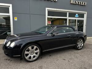 Image 1/16 of Bentley Continental GTC (2007)
