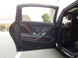 Bild 66/99 von Mercedes-Benz Maybach S 500 (2015)