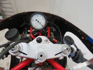 Afbeelding 10/43 van Ducati 600 TT2 (1982)