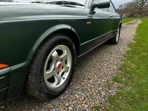 Bild 20/55 von Bentley Continental R (1992)