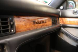 Bild 22/35 von Maserati Spyder (1991)