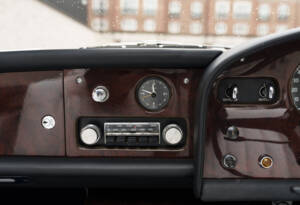 Image 24/27 of Rolls-Royce Silver Cloud III &quot;Chinese Eyes&quot; (1966)
