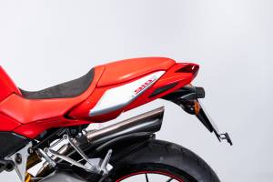 Image 20/47 of MV Agusta DUMMY (2006)