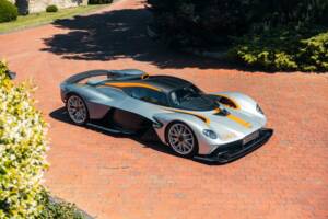 Image 5/38 de Aston Martin Valkyrie AMR Pro (2022)