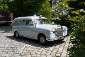 Immagine 19/22 di Mercedes-Benz 190 Db (1961)