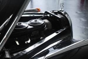 Image 45/50 de Mercedes-Benz 300 c (1956)