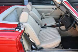 Image 30/50 of Mercedes-Benz 350 SL (1979)